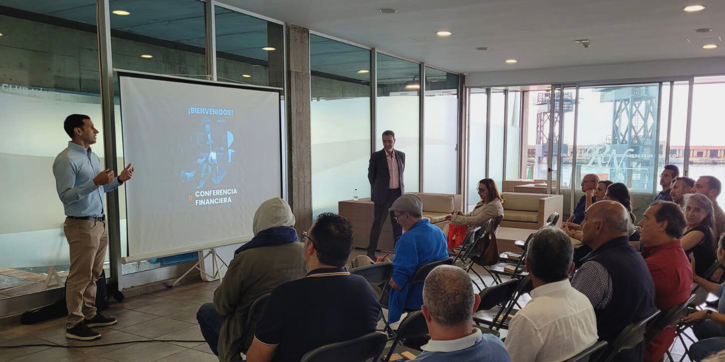 II Conferencia Financiera del pasado 25 de mayo, AXA